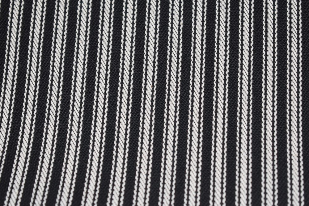 Reverse ticking. / black & White - Online Fabric Shop